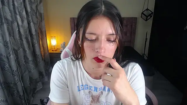 Lucia_evans22 live
