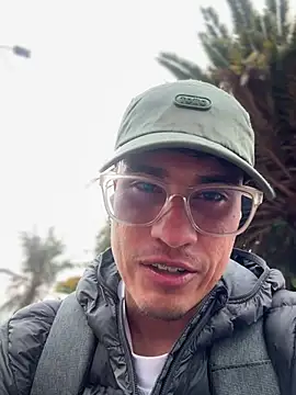 TavoHot_ live