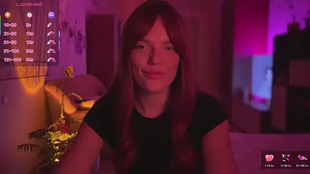CherryRed_Girl live