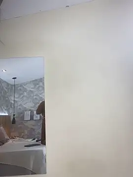 AinaraJimenez live