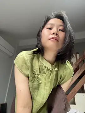 Iridessa- live