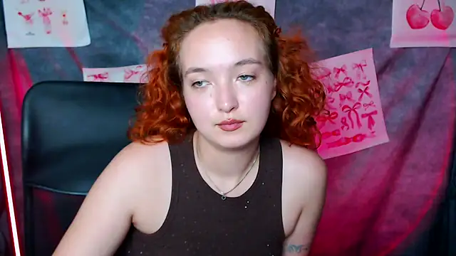 MissAriaa live