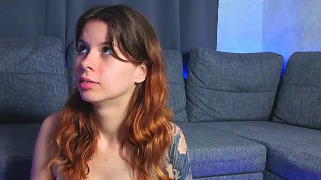 GirlNextDoorTV live