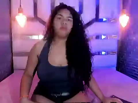 AshelyJenner live