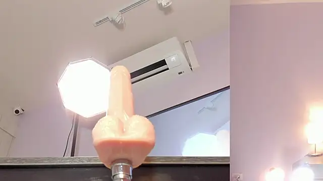 lupeebony live