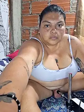 Juli_Powl live