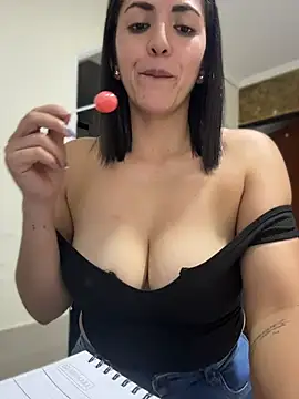 SamanthaWalker_ live