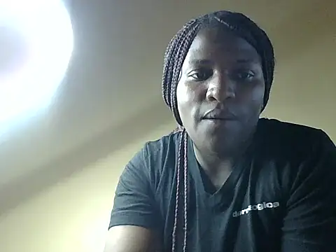 Sassynina live