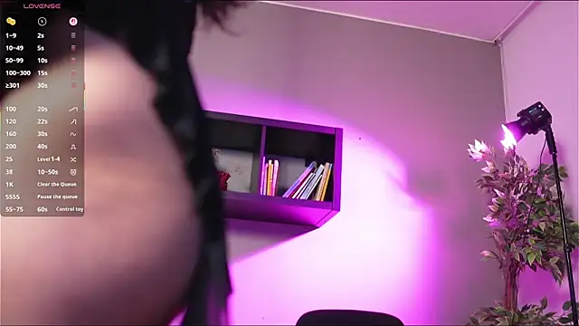 Emma_Lirys live