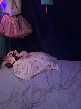 LilyMintyx live