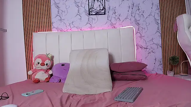 Azul_horney live