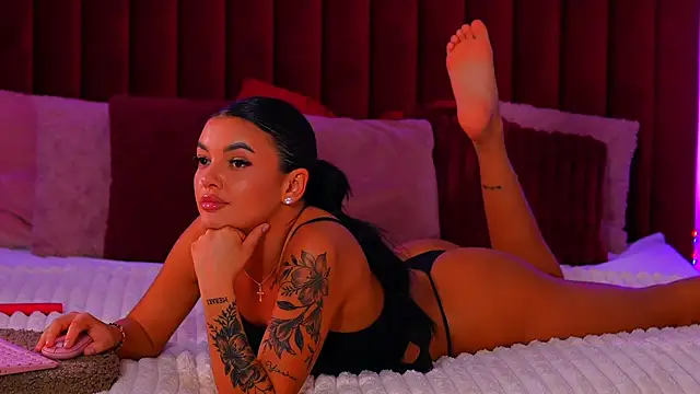SabrinaSky live