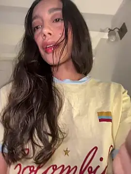 SelenaStone live