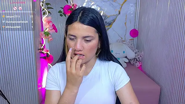 Chiara_tay live