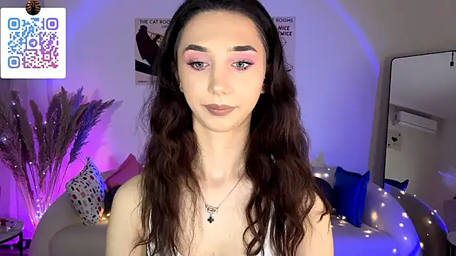 LinaMour live