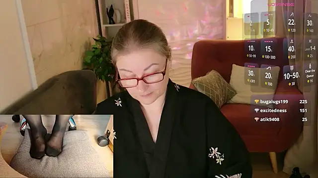 Alexandra_Kind live