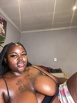 Honeycoco0211 live