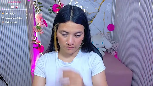 Chiara_tay live