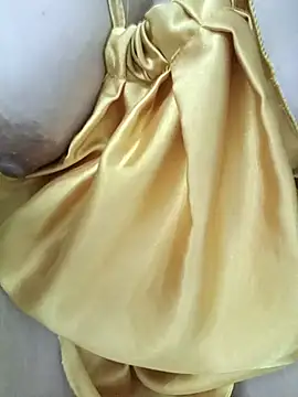 Leva_laddy live