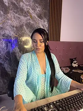 nicol_jone1 live