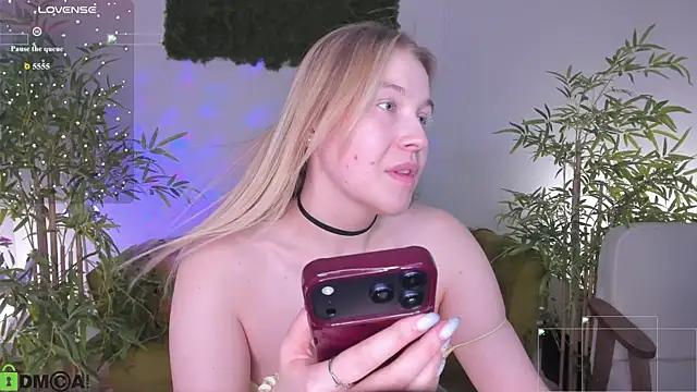 Colleen_Blake live