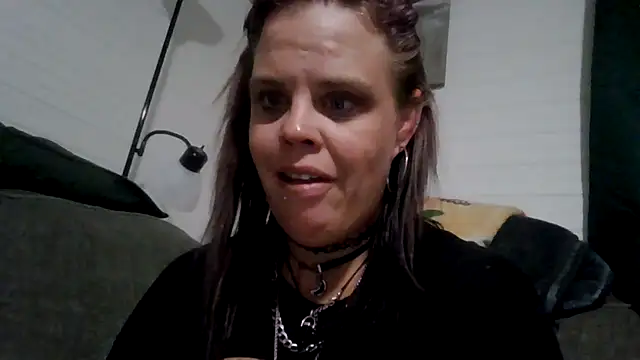 TWiSTYTheTwizted live