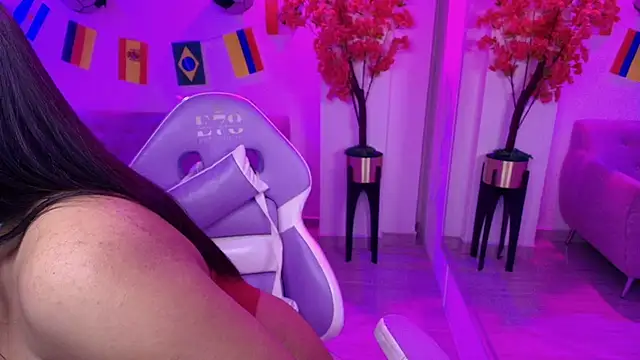 Anie_johnson live