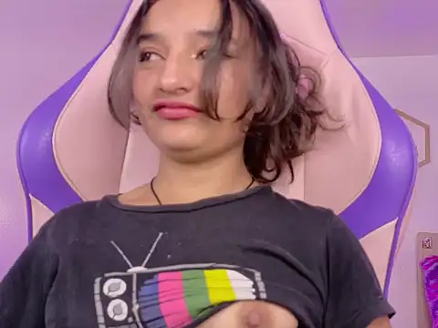 _emily_jonexs live