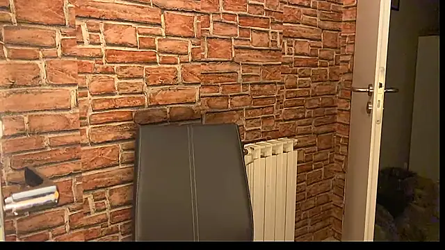 ElizaStorm live