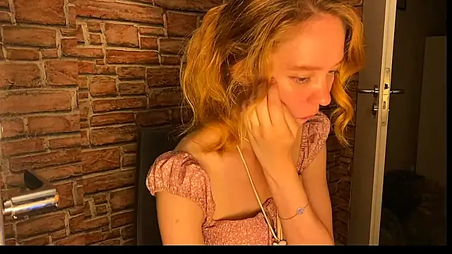 ElizaStorm live