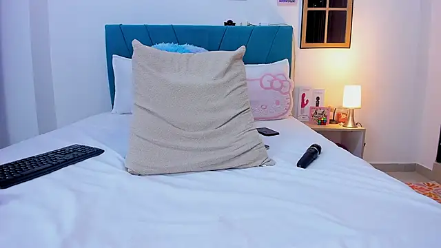 kamila_lopez live