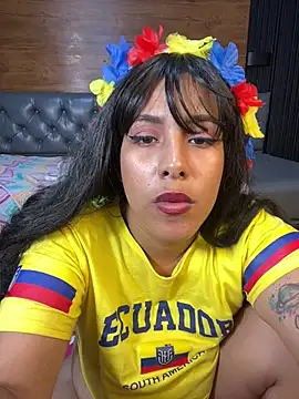 Alexia_Lerner live