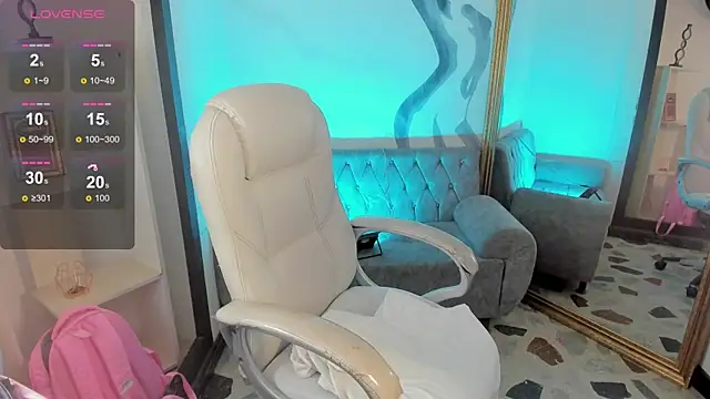 AmeliaHart_ live