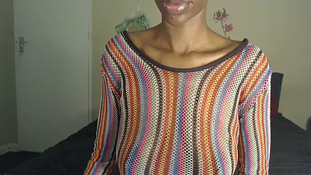 Blacktittiex02 live