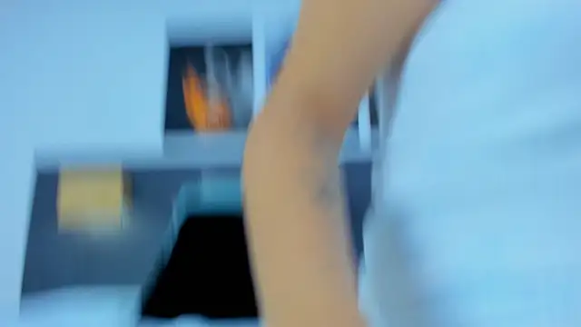 iamdoll live