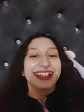 Queenjenn__ live