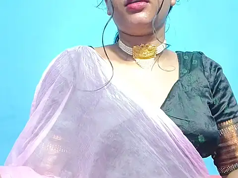 Adhiti_1 live