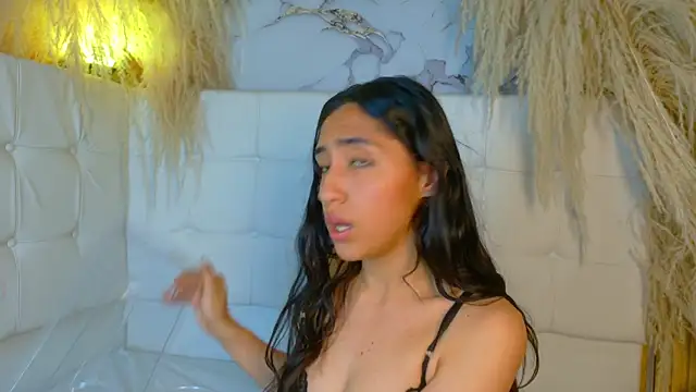 _Angelasweet live