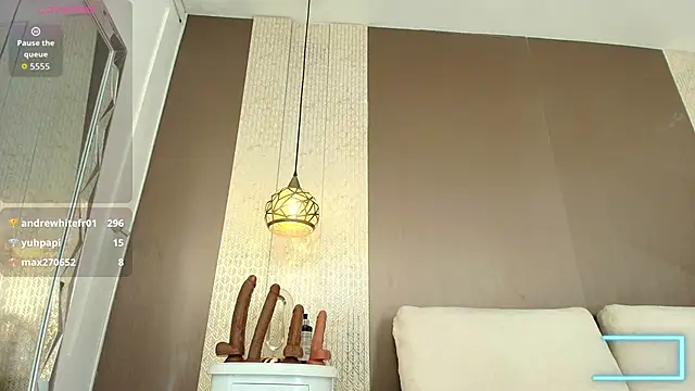 Tiifany_Baker live