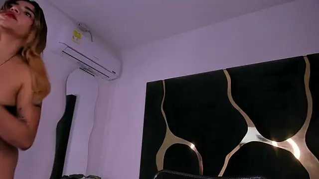 noa_roseasm live
