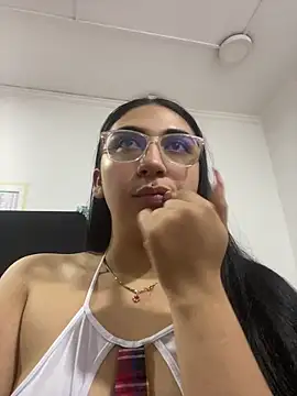 Elek_tra live