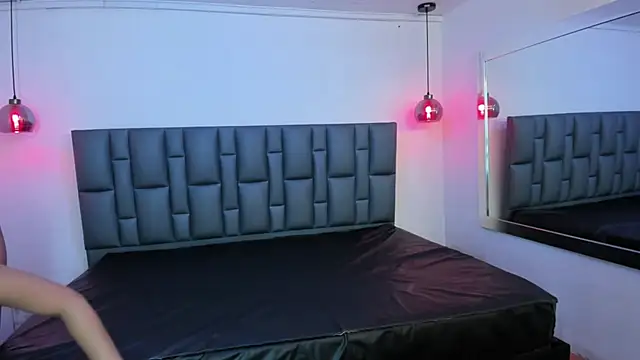 DominicaAndLorenzo live