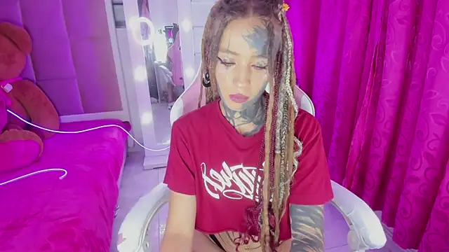 Lucy_Doll8 live