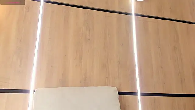 cristine_colins live