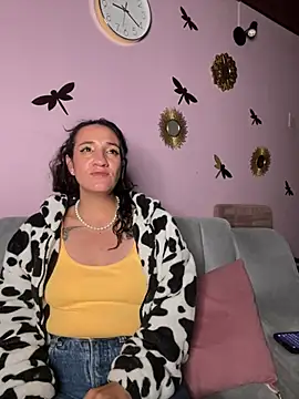 SofiaBrown_Pink live