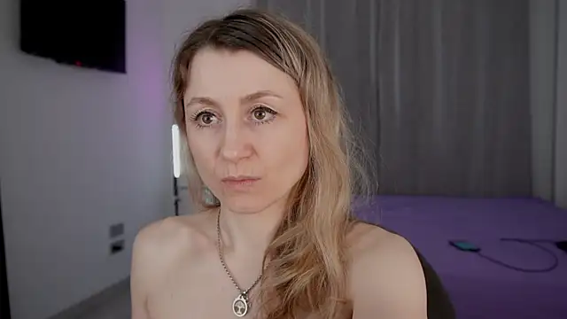 __Milana____ live