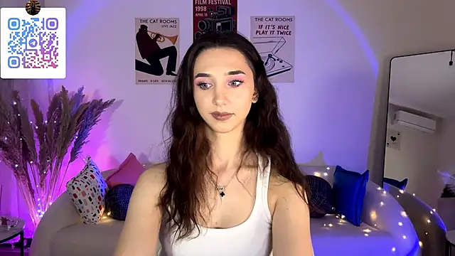 LinaMour live