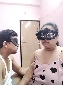 BBW_DesiCouple live
