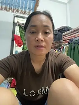 Loly_hana live