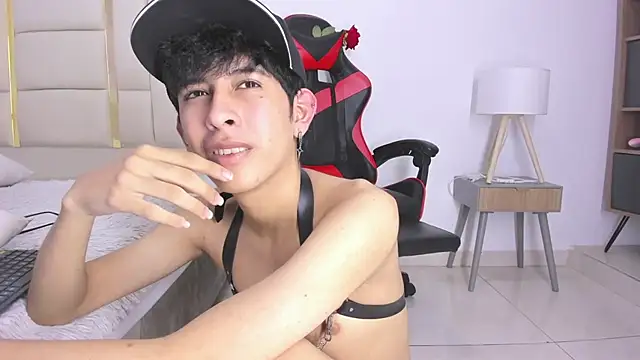 julian_xx live